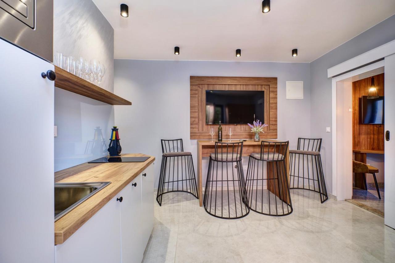 Luxury Apartments Mali Lošinj Eksteriør bilde