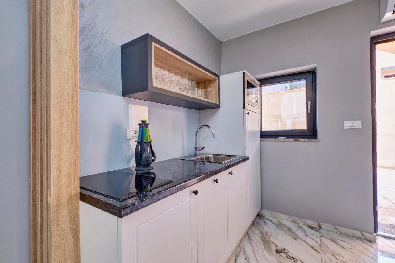 Luxury Apartments Mali Lošinj Eksteriør bilde
